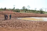 Nông dân Đắk Lắk oằn mình chống chọi với thời tiết nắng nóng khô hạn
