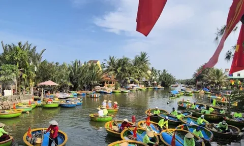 Du lịch xanh – kinh tế biển bền vững ở Đà Nẵng
