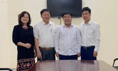 Chủ tịch Hiệp hội Đầu tư xây dựng- dịch vụ Nông lâm nghiệp Việt Nam làm việc với tỉnh Hà Giang