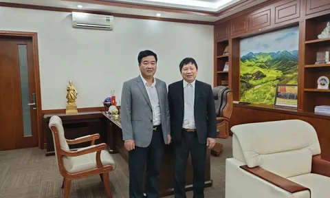 Chủ tịch Hiệp hội Đầu tư xây dựng- dịch vụ nông, lâm nghiệp Việt Nam làm việc với Lãnh đạo thành phố Chí Linh